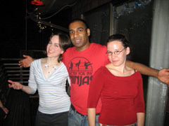 Mo with his ladies (or possibly his ninjas), Lisa and Kristen